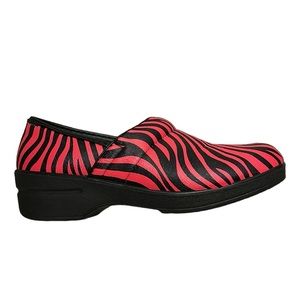 Rasolli Professional Closed Back Clogs Red Zebra Print